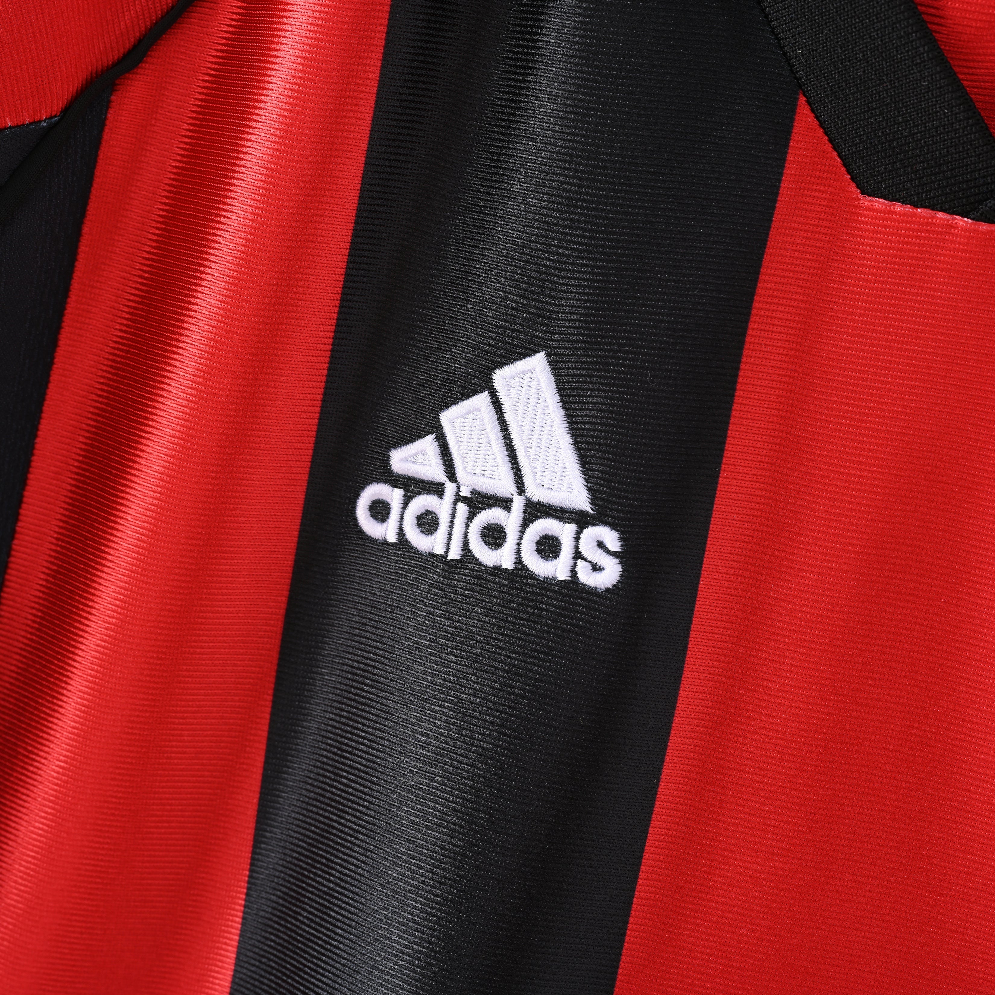 Maillot-AC-Milan-Domicile-1998-99-4