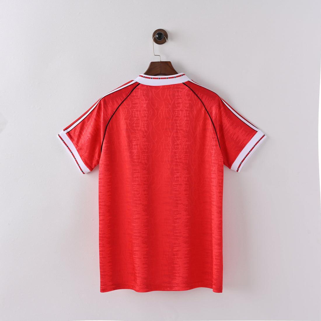 maillot-manchester-united-1991-1992-domicile-vintage-retro-2_6bcd7b2d-d10d-4bc1-8acd-2bbea821f50c