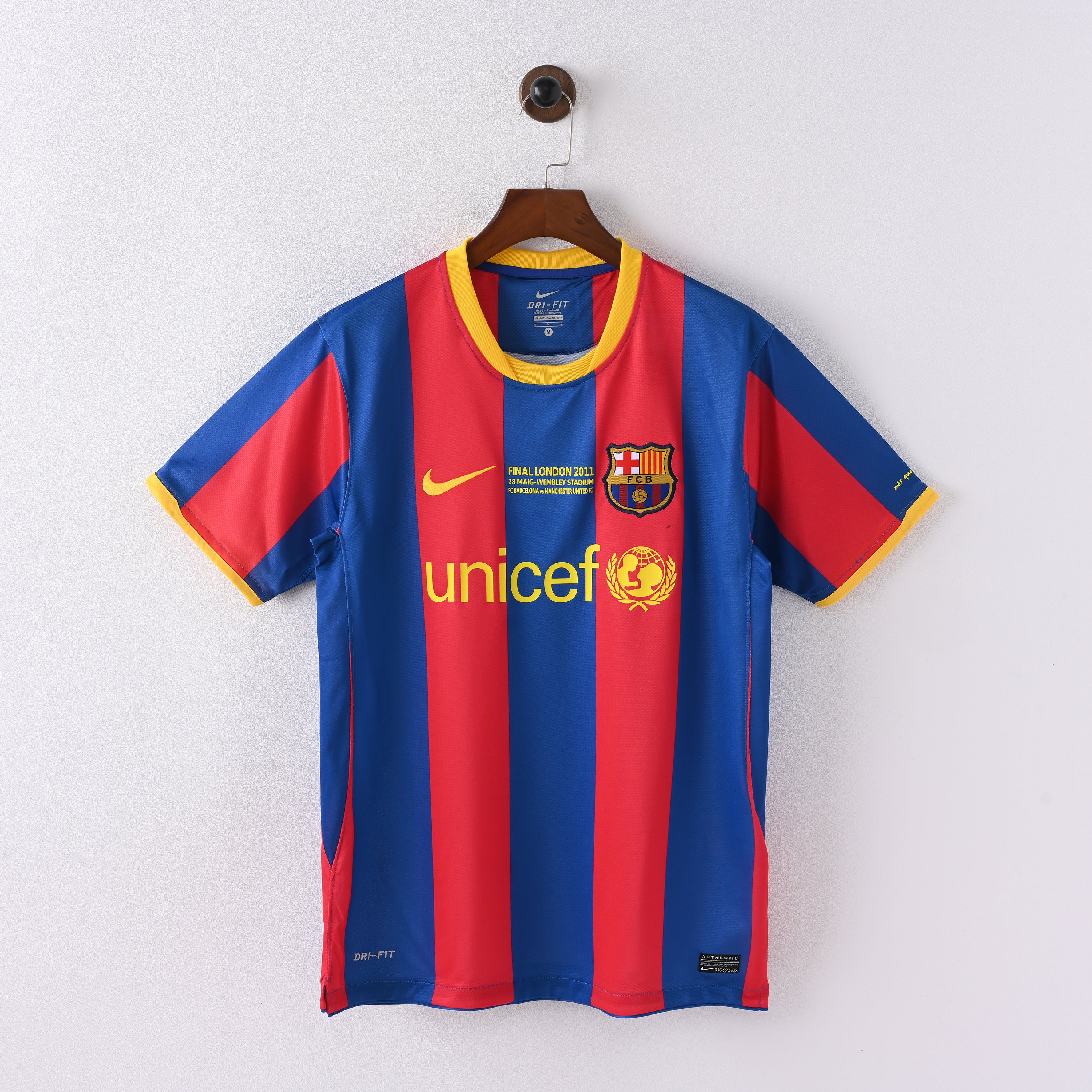 Maillot Barcelone 2010-2011 Domicile Vintage Homme | Foot Fan