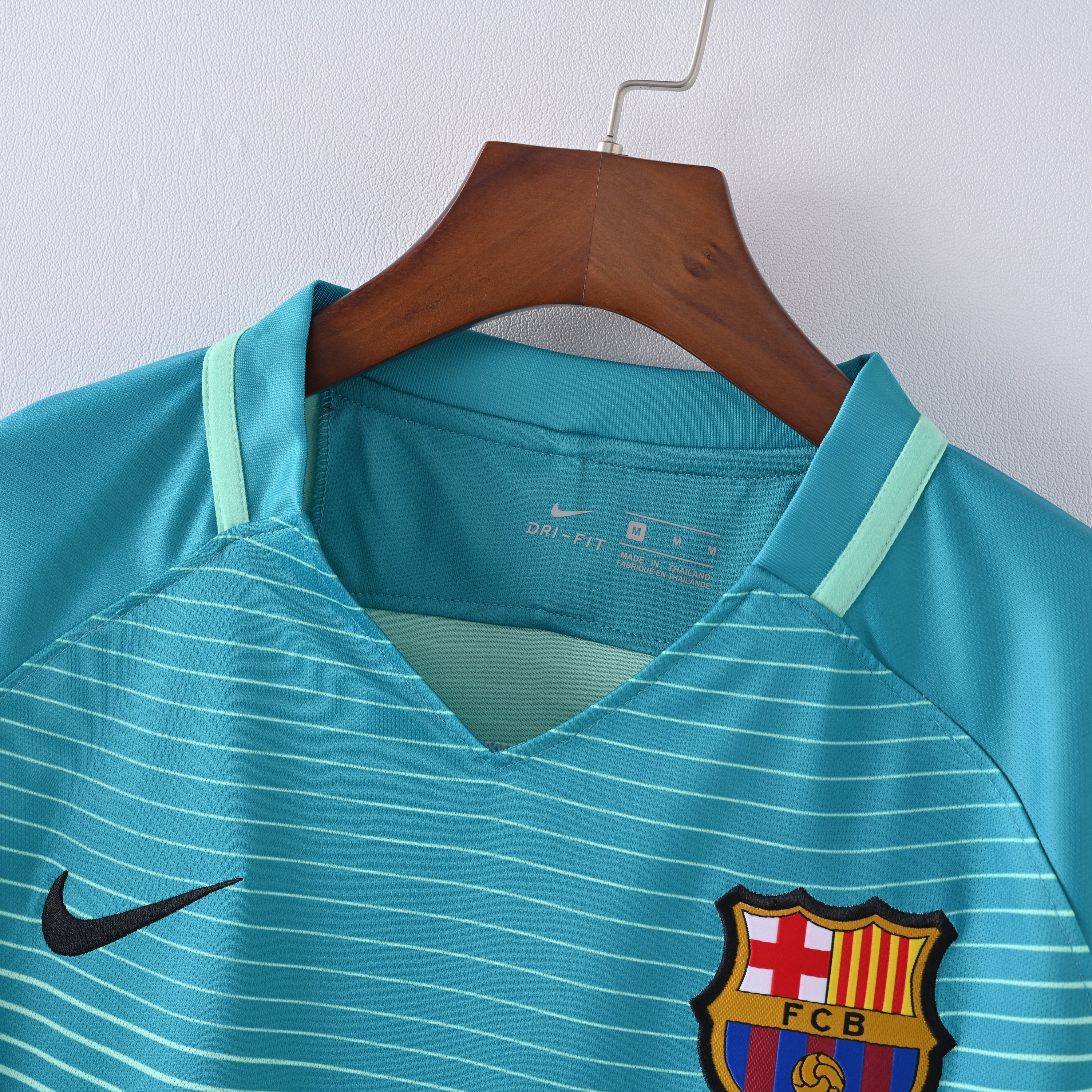 Maillot Barcelone 2016-2017 Exterieur Vintage Homme | Foot Fan
