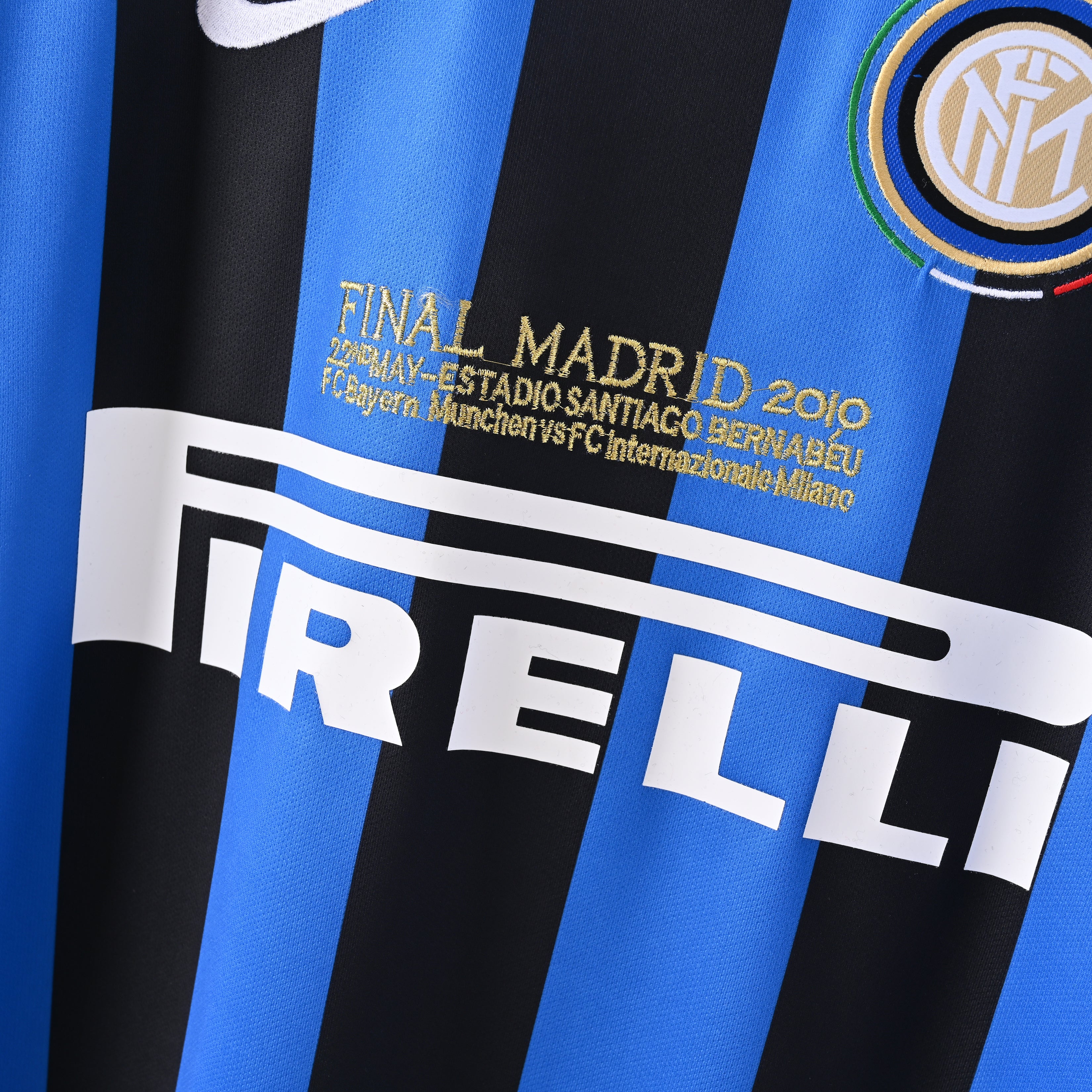 Maillot Inter Milan 2009-2010 Domicile Vintage Homme | Foot Fan
