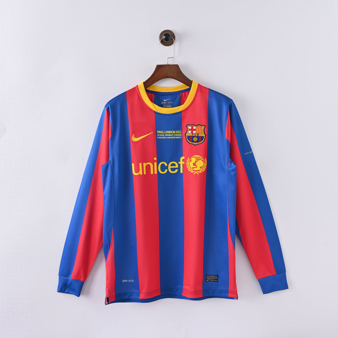 Maillot Barcelone Manches Longues 2010-2011 Domicile Vintage Homme | Foot Fan
