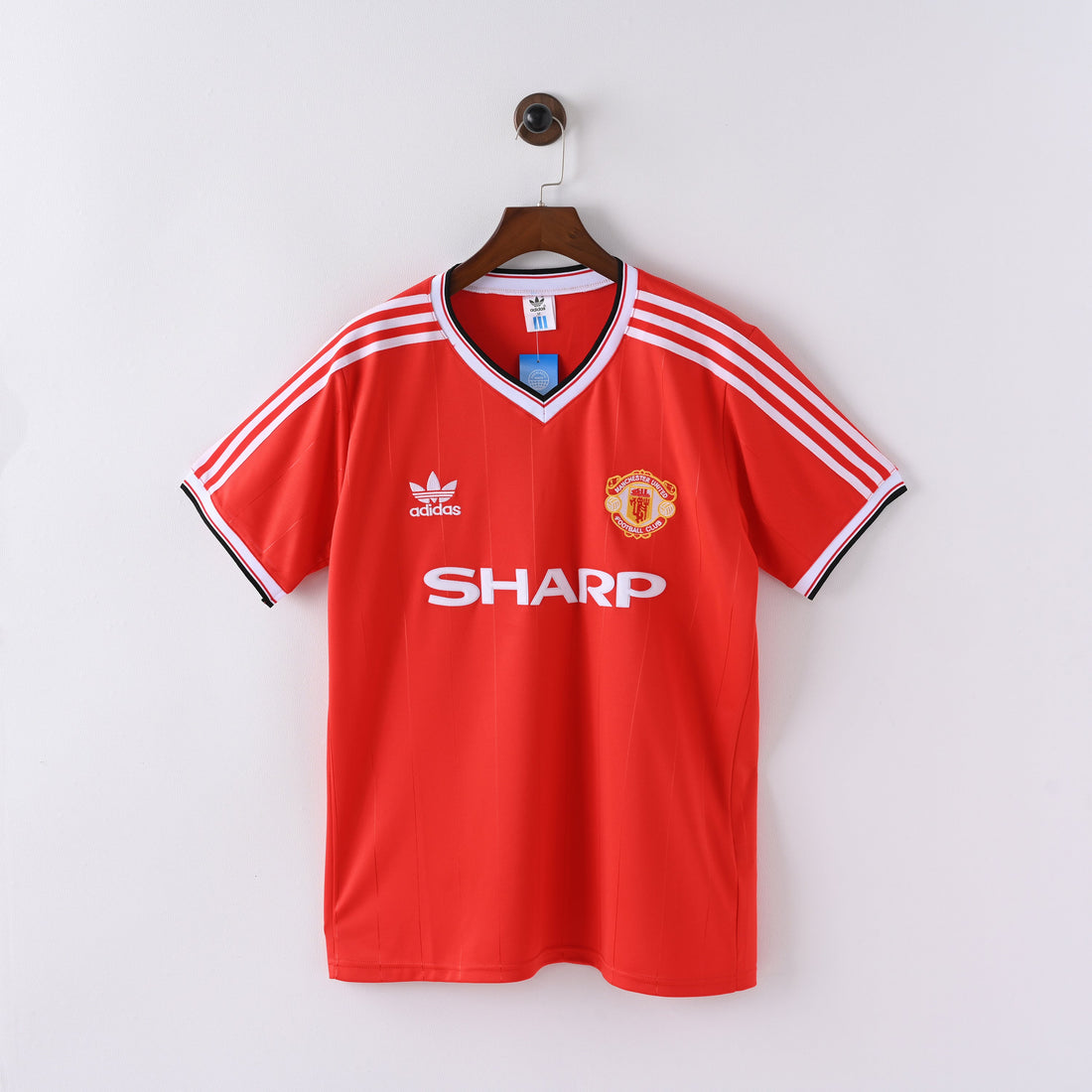 maillot-manchester-united-1983-1984-domicile-vintage-retro-1
