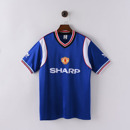 maillot-manchester-united-1984-1985-third-vintage-retro-1_7da15e5f-159e-40a1-9060-8249d59f3d15