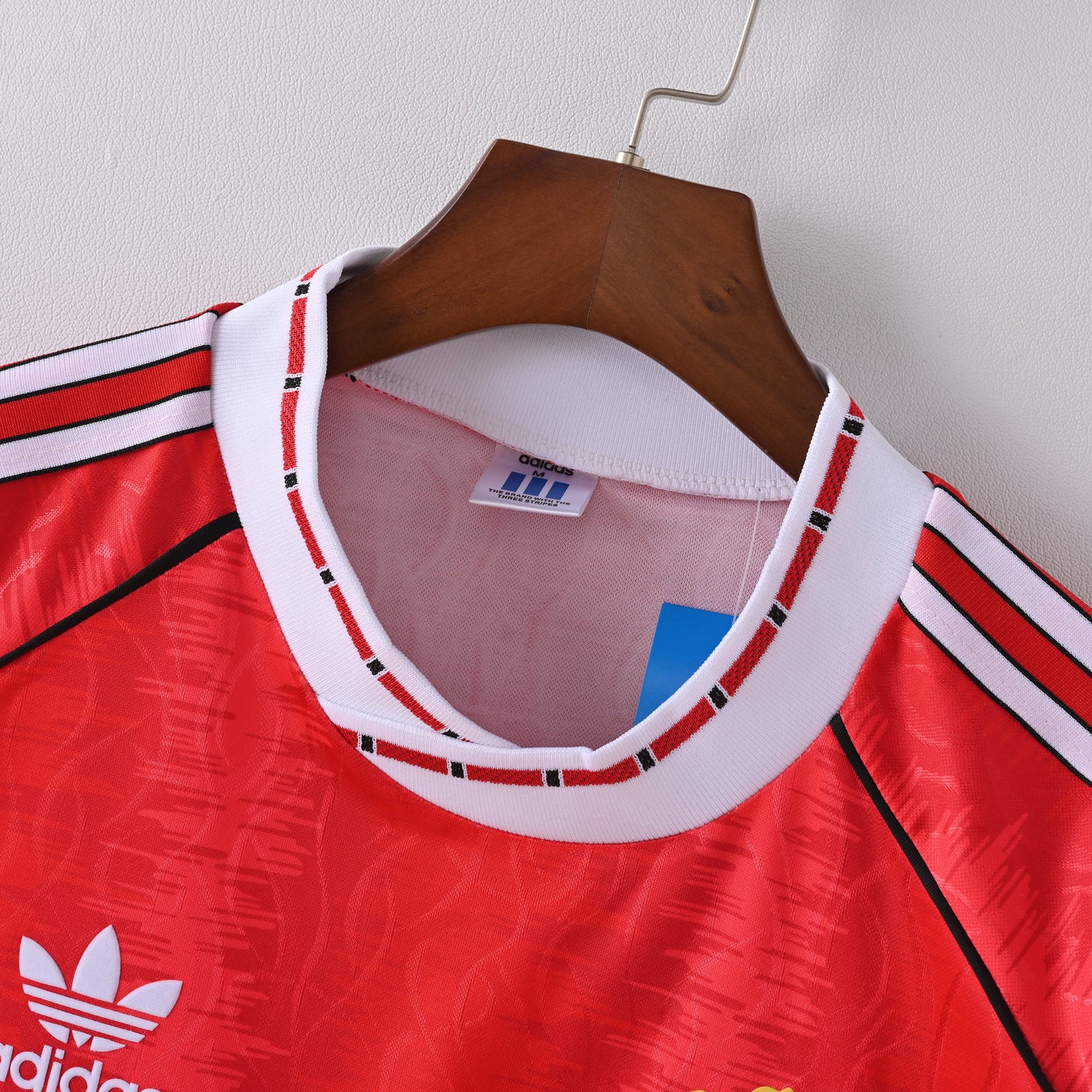 maillot-manchester-united-1991-1992-domicile-vintage-retro-3_40f5b412-b672-4171-8a13-a34f8de62456