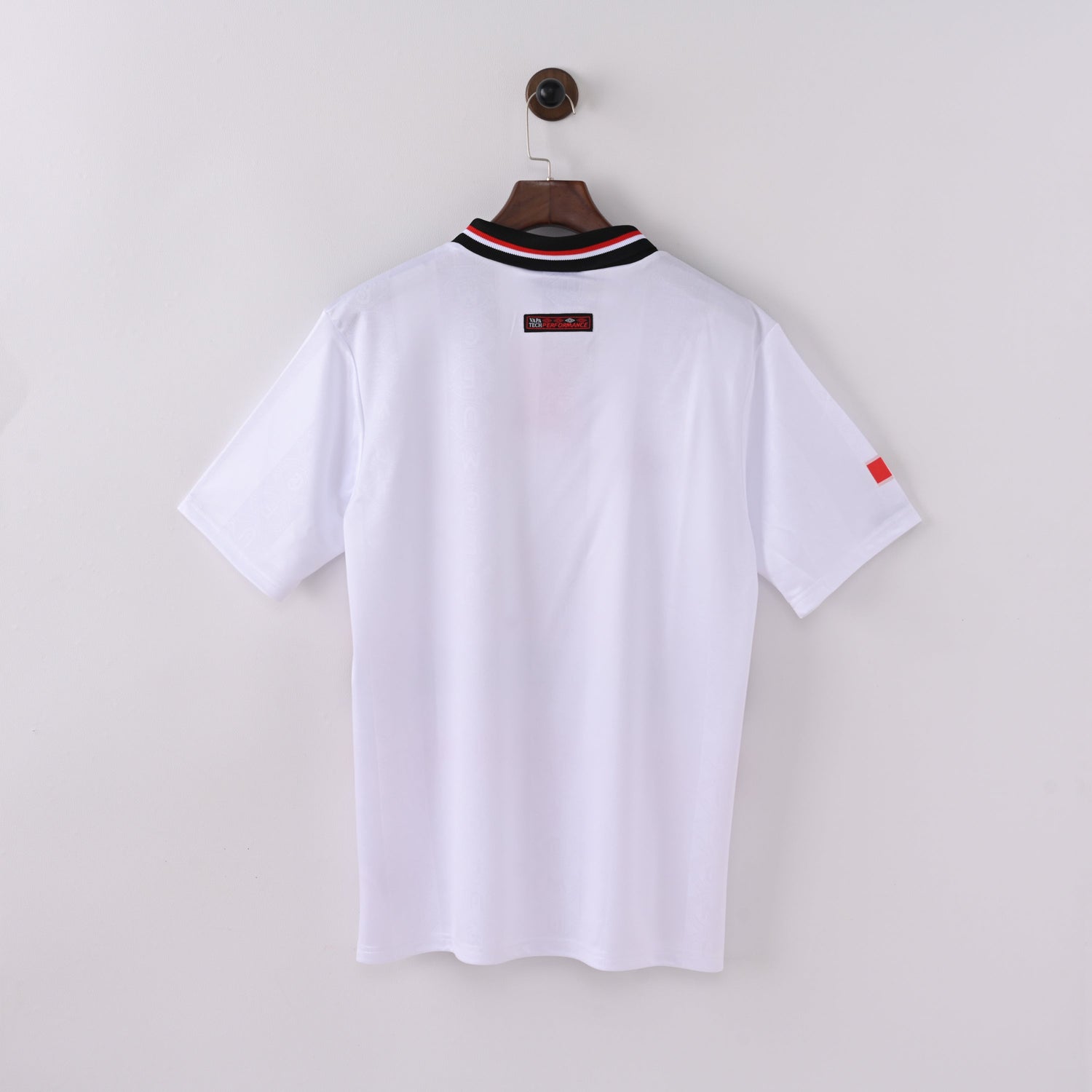 maillot-manchester-united-1998-1999-exterieur-vintage-retro-2_f32adaca-fe18-471a-8f99-1567558351e2