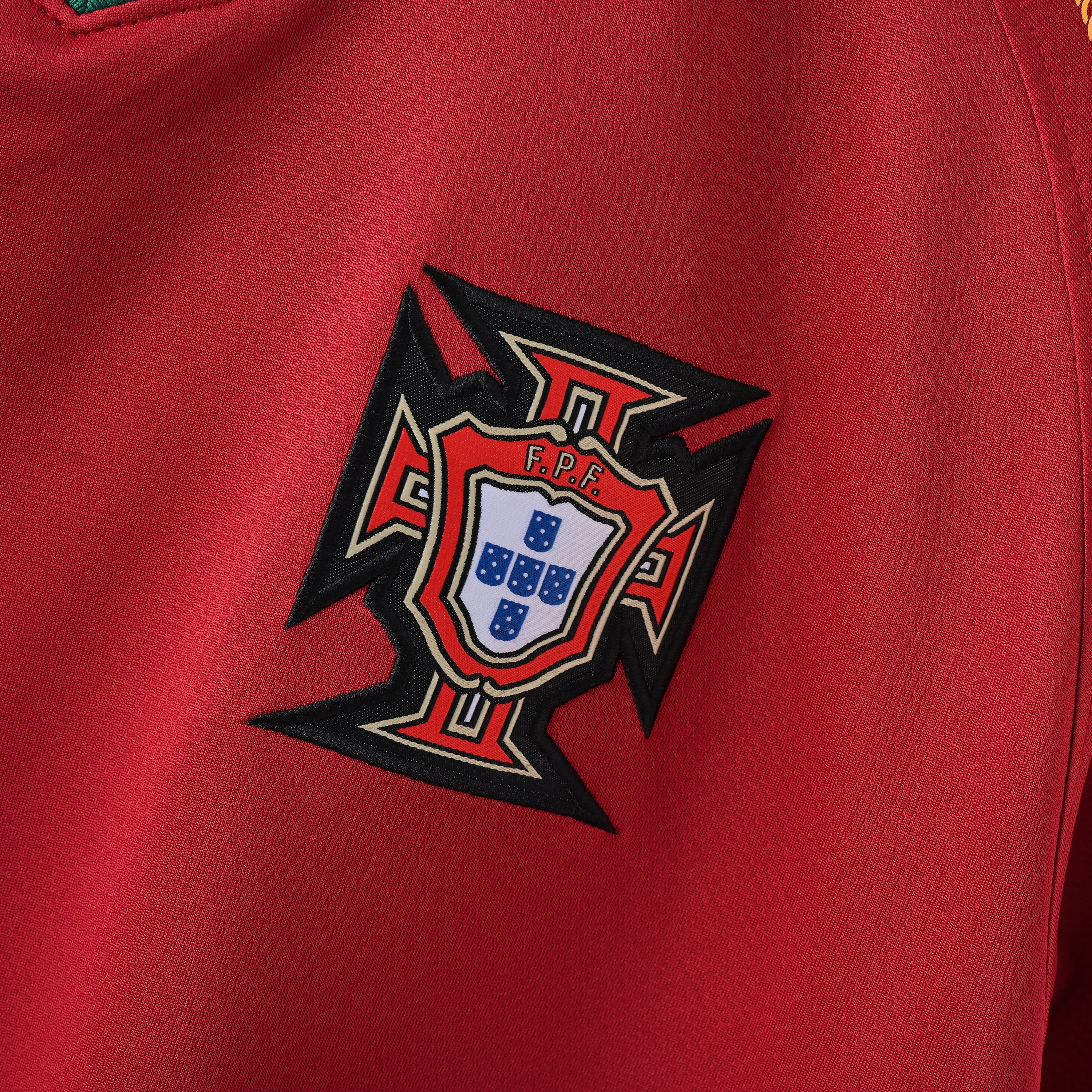 maillot-vintage-portugal-domicile-2006-3